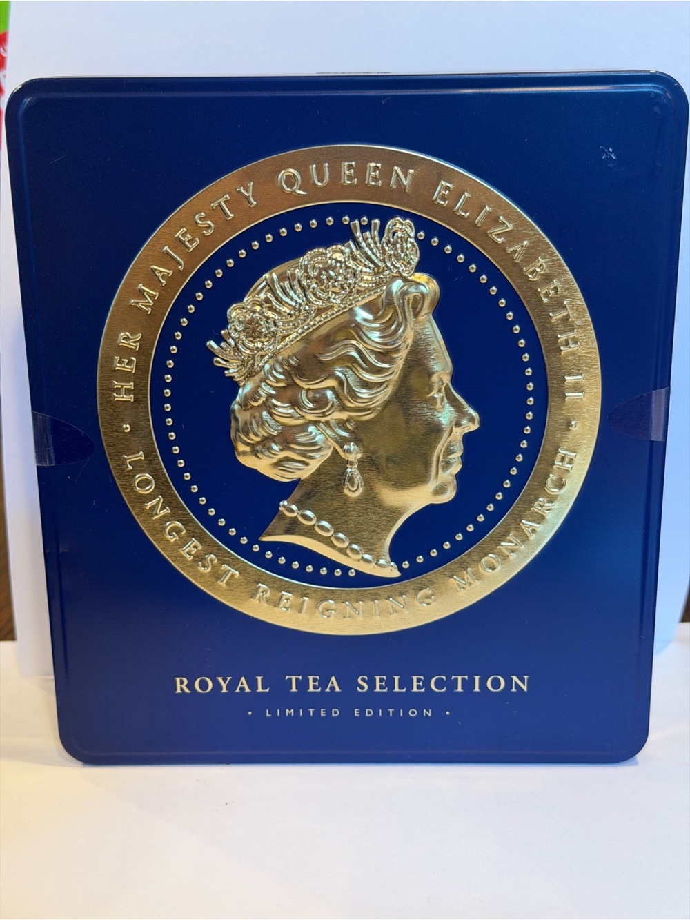 Limited Edition Queen Royal Tea Selection Blue and Gold Tin and Tea